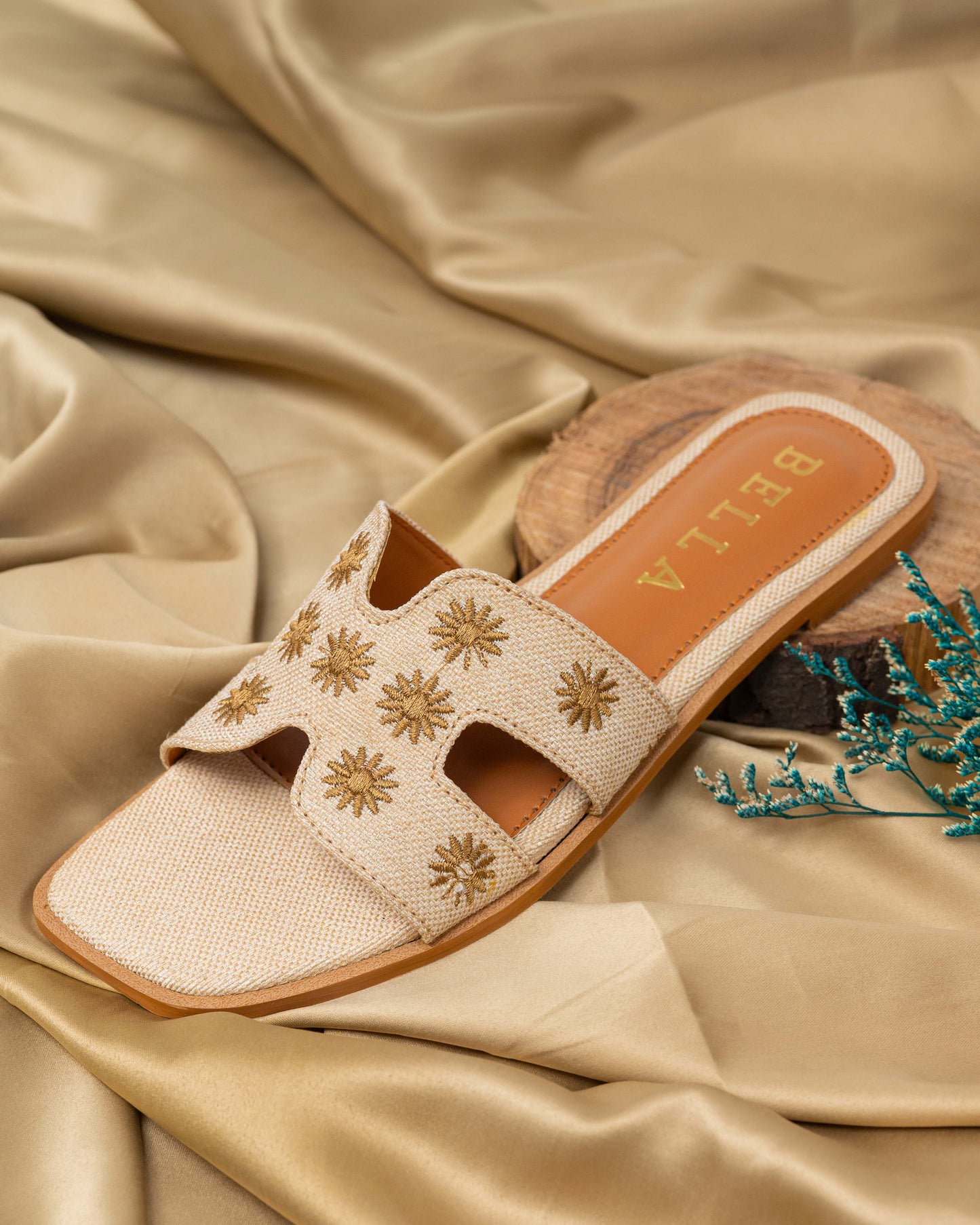 H-Embroidery Flats