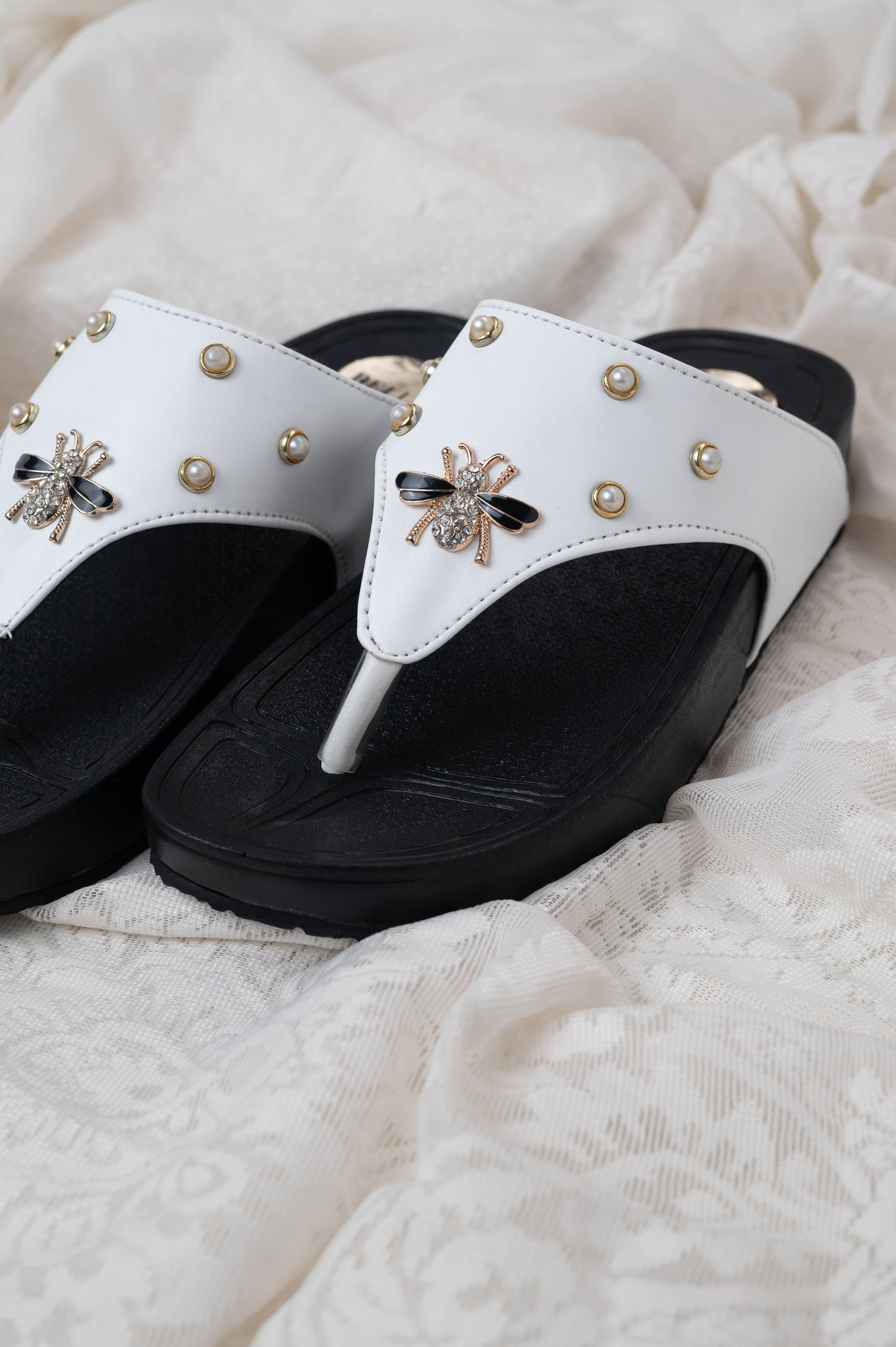 Bee Wedge