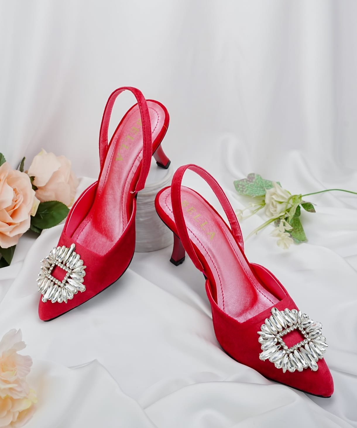 ZA Brooch Heel 2