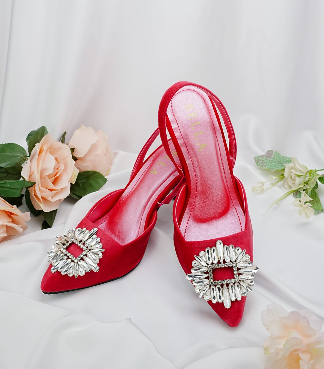 ZA Brooch Heel 2