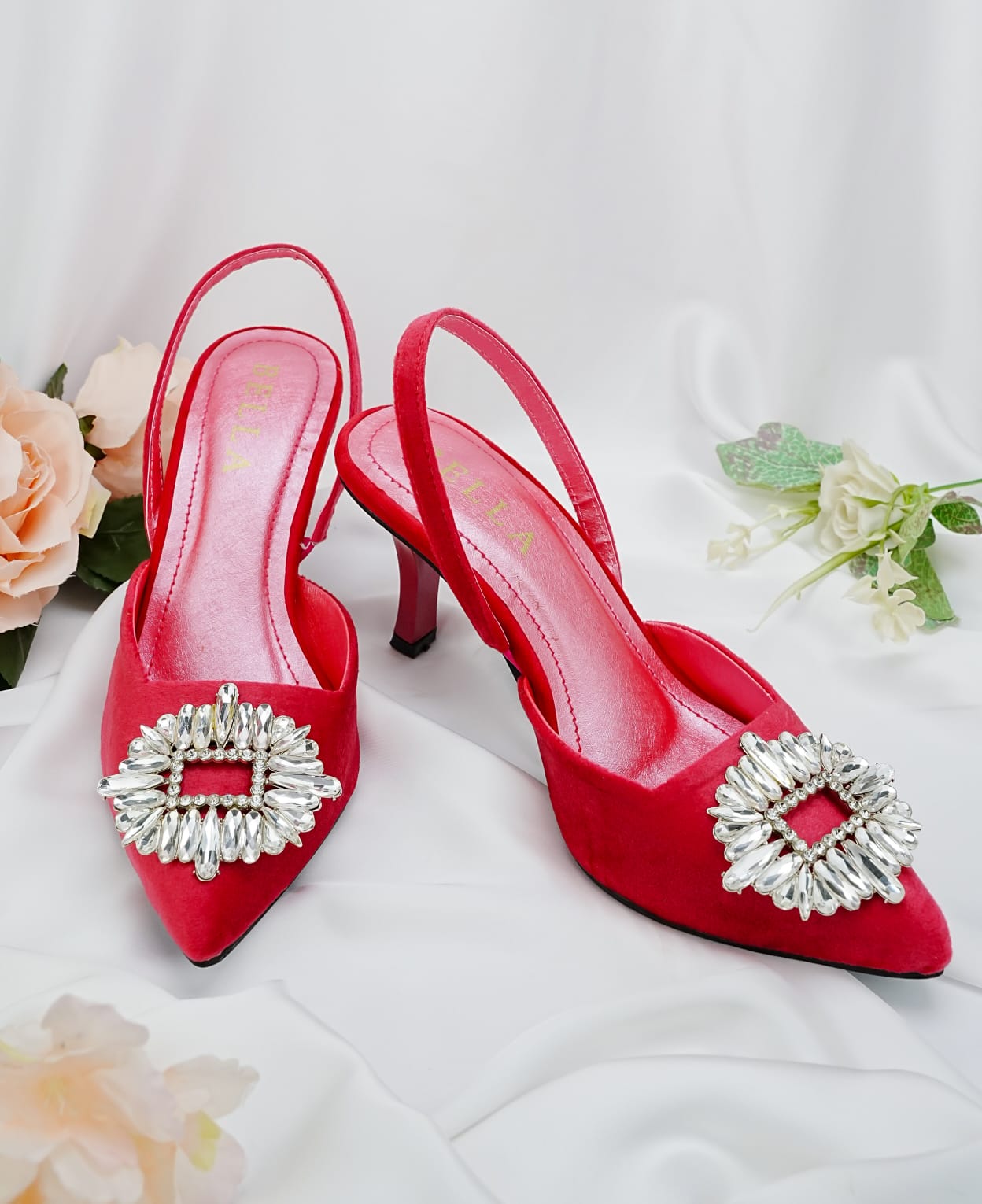 ZA Brooch Heel 2