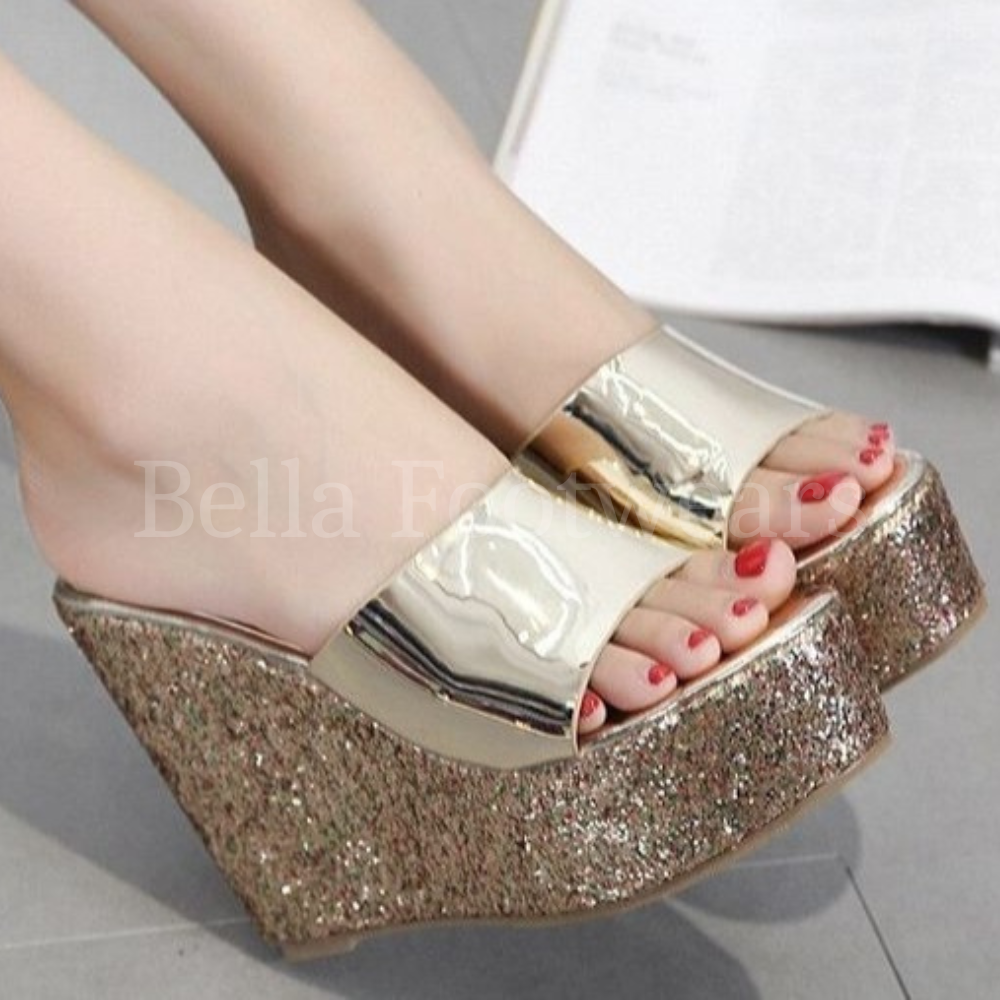 Nora wedges