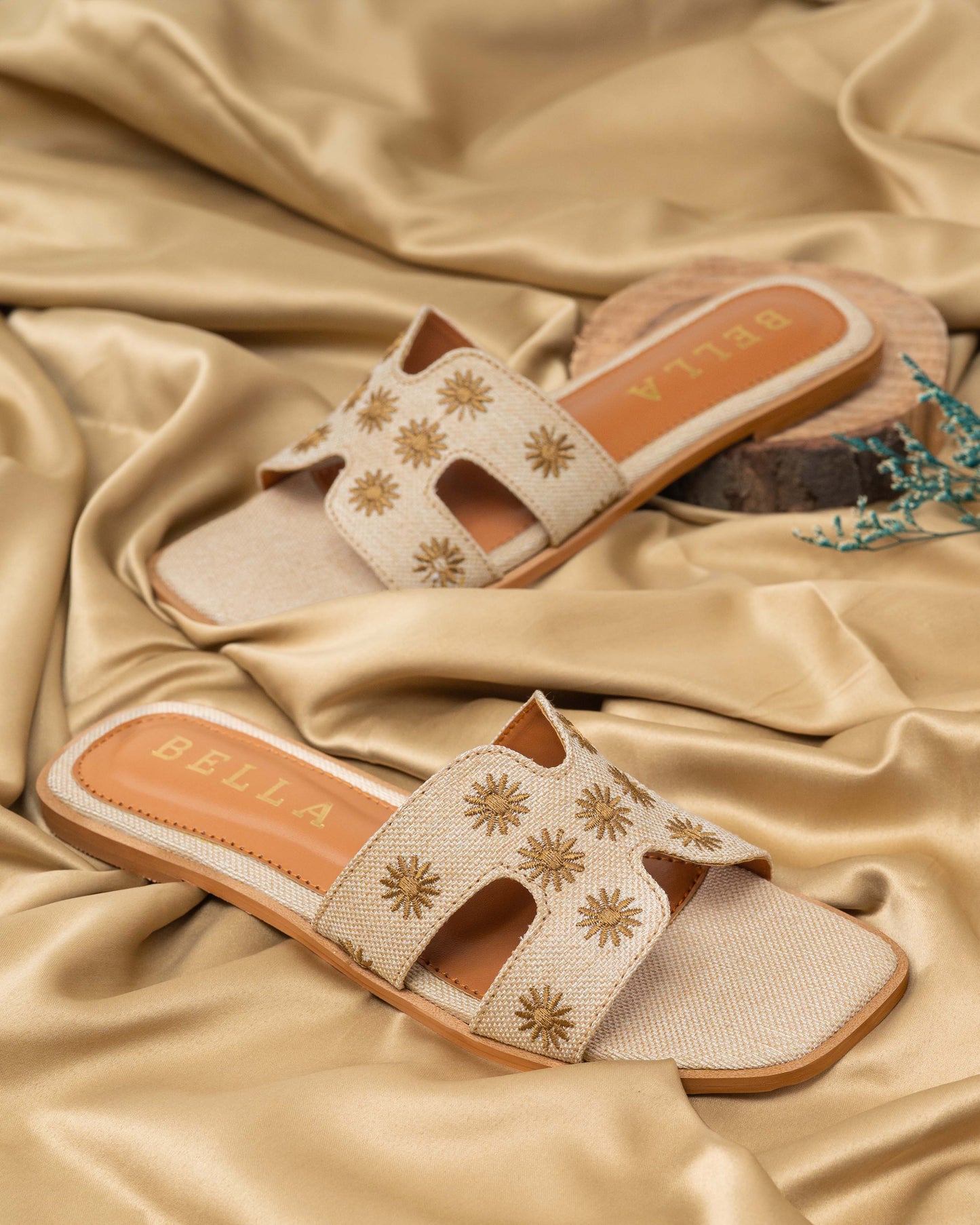 H-Embroidery Flats