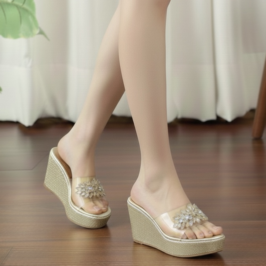 Dahlia Crystal  Wedge